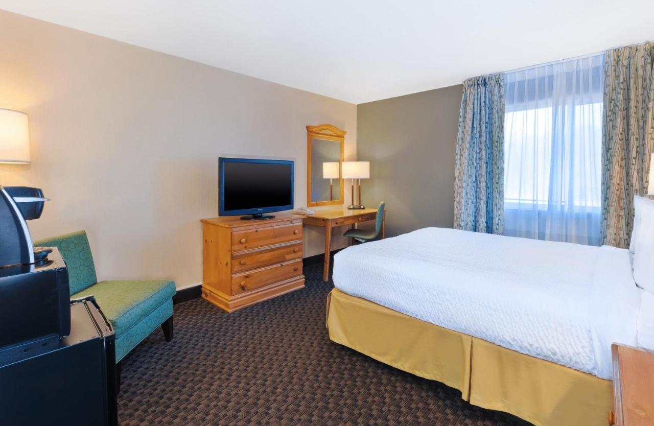 Clarion Hotel Seekonk - Providence Exterior foto