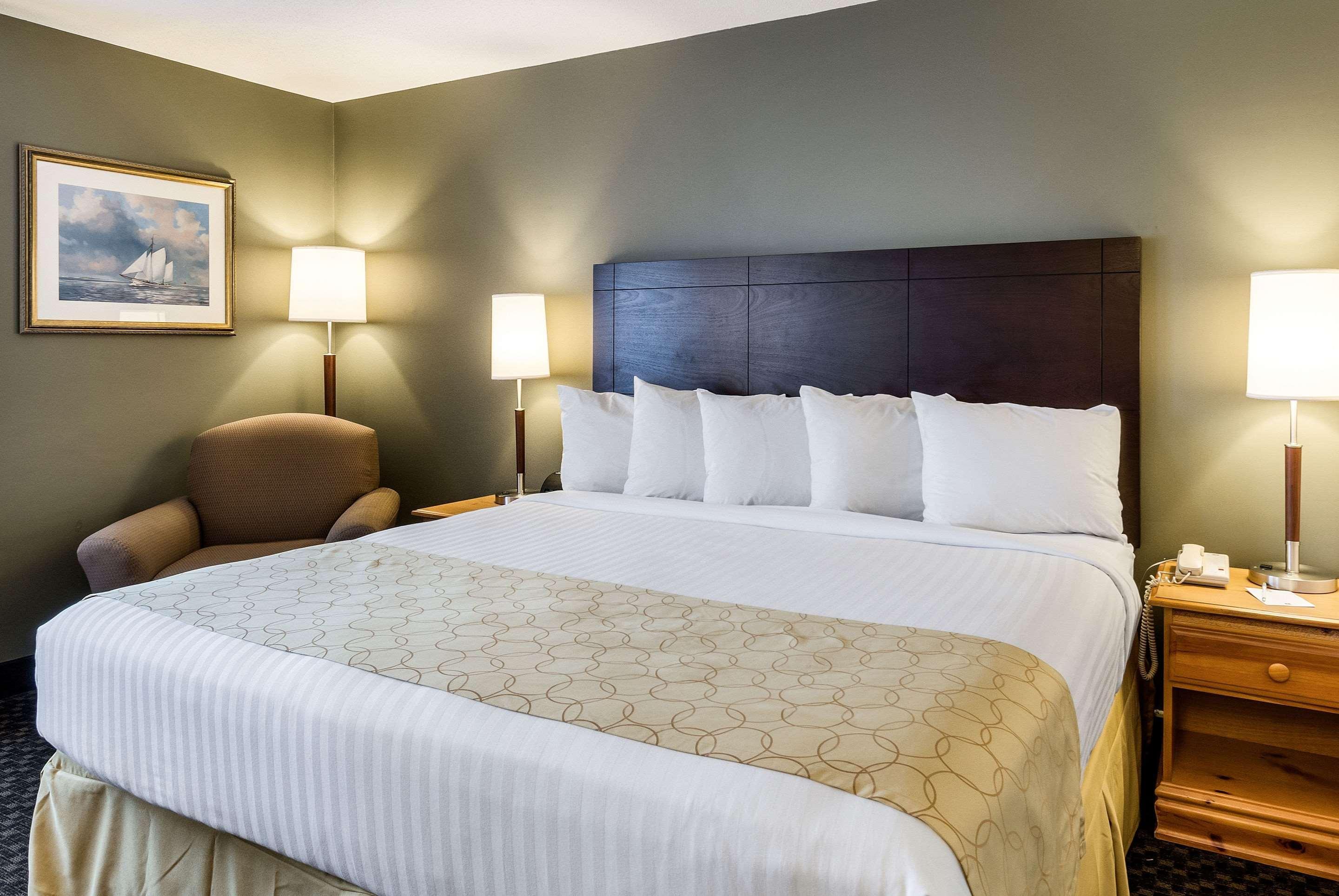 Clarion Hotel Seekonk - Providence Exterior foto