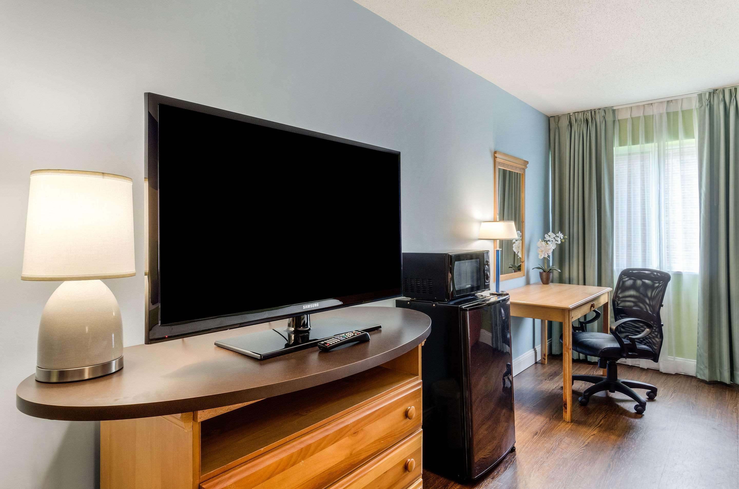 Clarion Hotel Seekonk - Providence Exterior foto